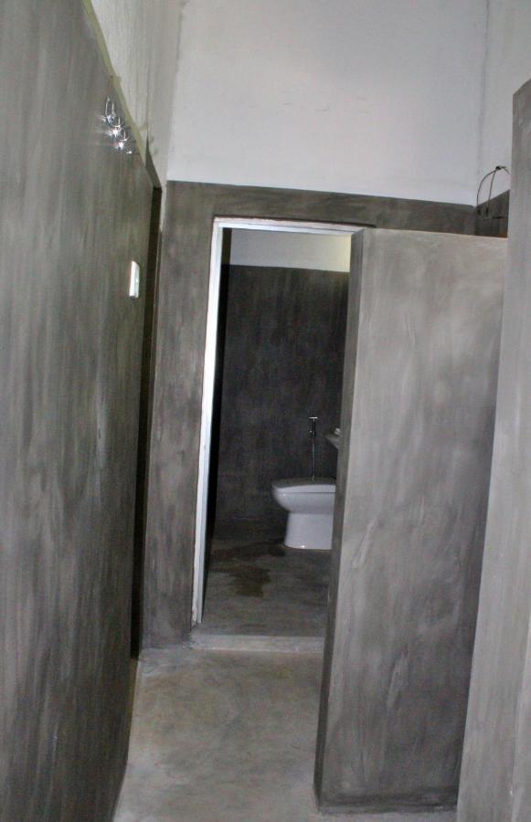 Pranaya Hiriketiya Hostel Dikwella Ngoại thất bức ảnh