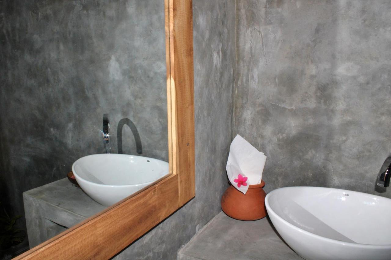 Pranaya Hiriketiya Hostel Dikwella Ngoại thất bức ảnh