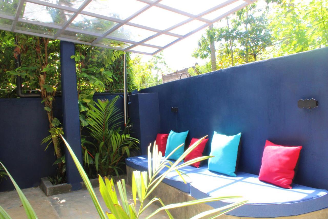 Pranaya Hiriketiya Hostel Dikwella Ngoại thất bức ảnh
